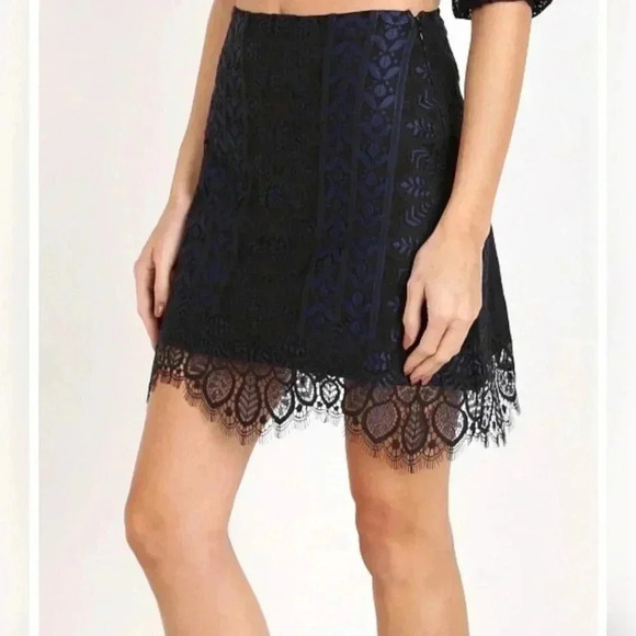 For Love & Lemons Lyla Skirt Navy/Black New With Tag - Picture 2 of 6